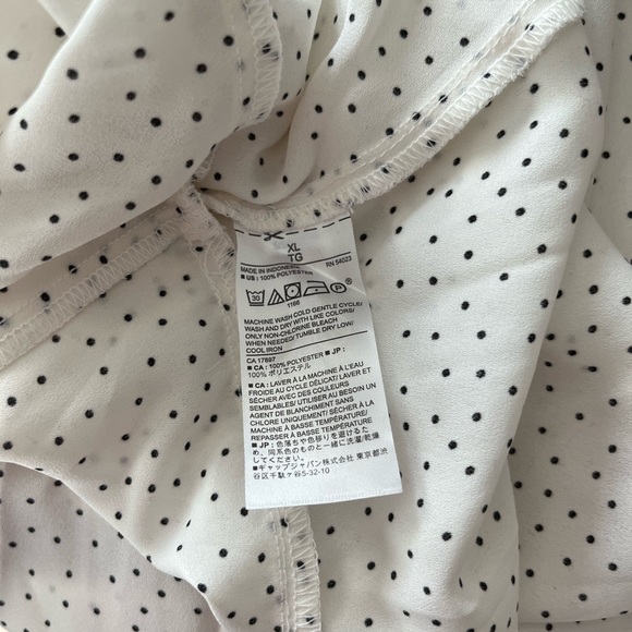 Banana Republic Polka Dot Long Sleeve Wrap Blouse - Picture 8 of 8